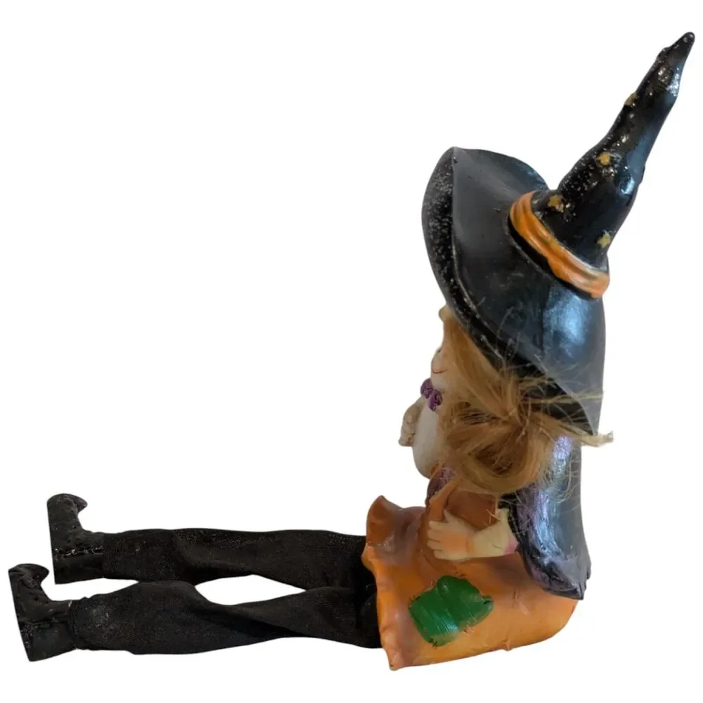 Halloween Witch Figurine Shelf Sitter Trick or Treat 7” Vintage Figurine 1994